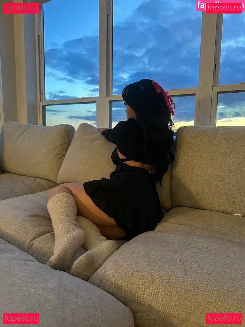 Samantha Yang Hmong Onlyfans Photo Gallery 