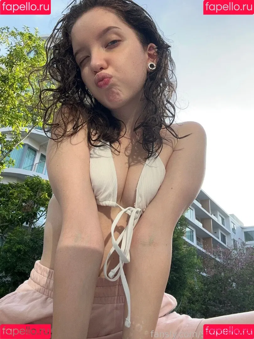 SusieSheep Onlyfans Photo Gallery 