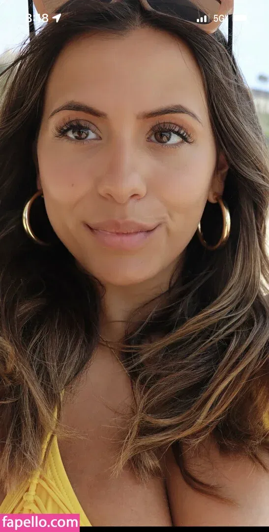 Julia Holtzman Onlyfans Photo Gallery 