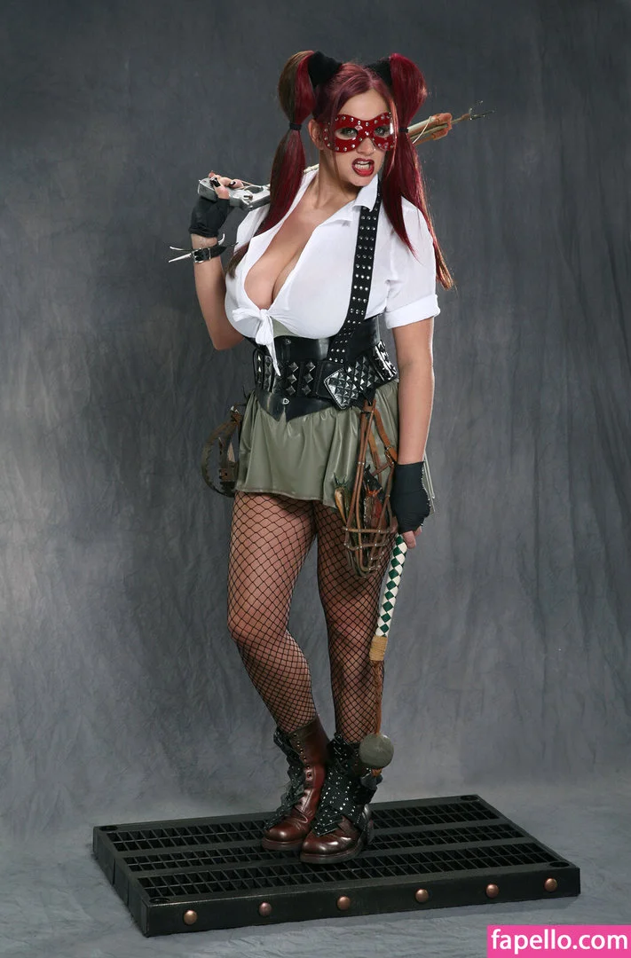 Nadine J Onlyfans Photo Gallery 