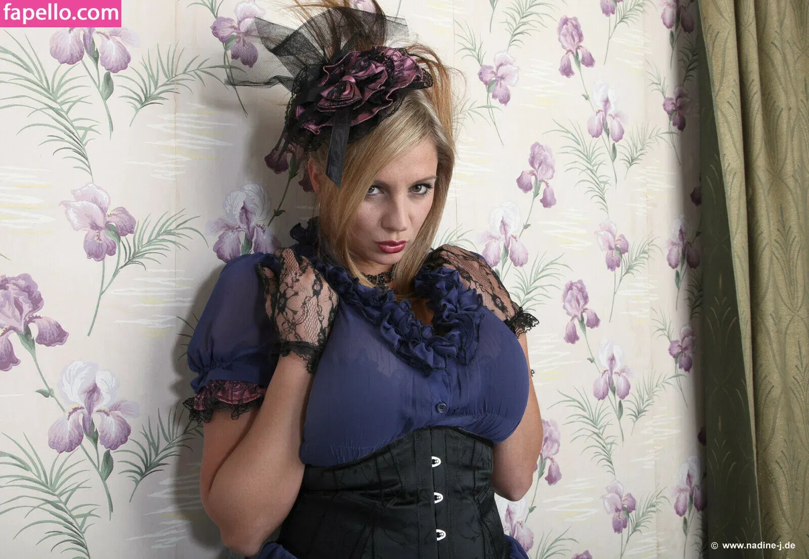 Nadine J Onlyfans Photo Gallery 