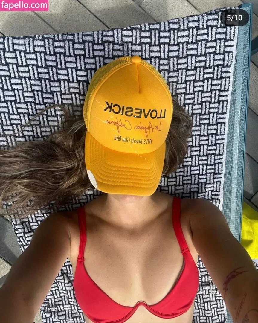 Rebmasel Onlyfans Photo Gallery 