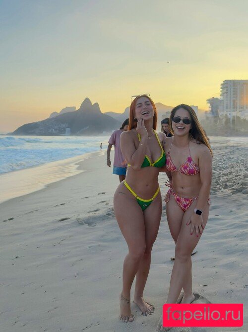 Laura Isabela Leon Nude Onlyfans Photo 19