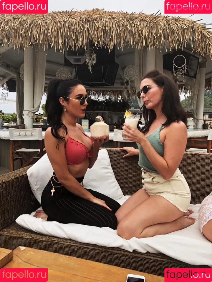 Katie Darling Onlyfans Photo Gallery 