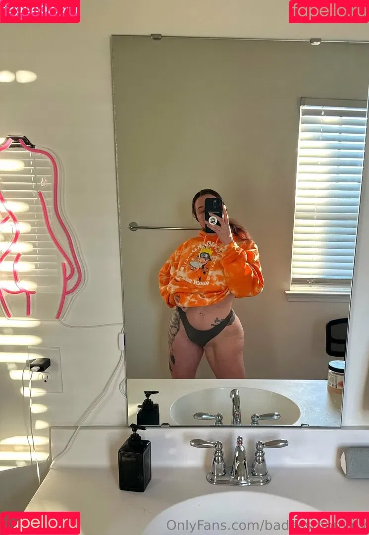 badassmommy Onlyfans Photo Gallery 