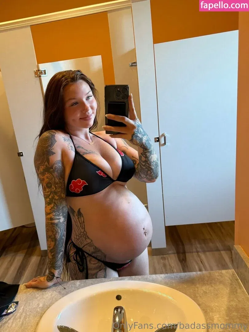 badassmommy Onlyfans Photo Gallery 