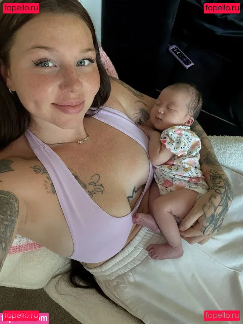 badassmommy Onlyfans Photo Gallery 