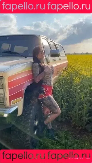 Gina Ray Onlyfans Photo Gallery 