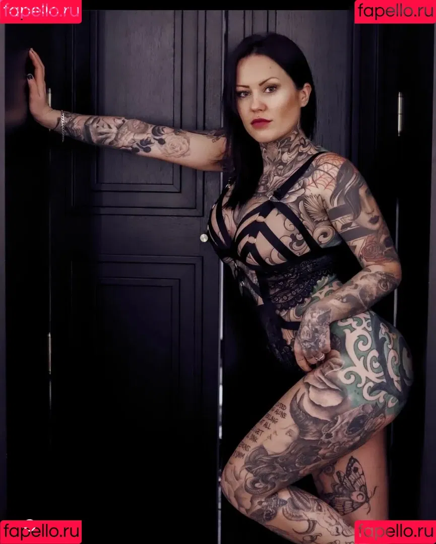 Gina Ray Onlyfans Photo Gallery 