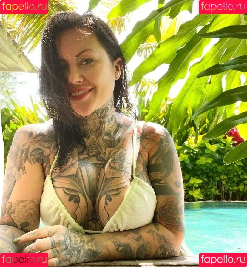 Gina Ray Onlyfans Photo Gallery 
