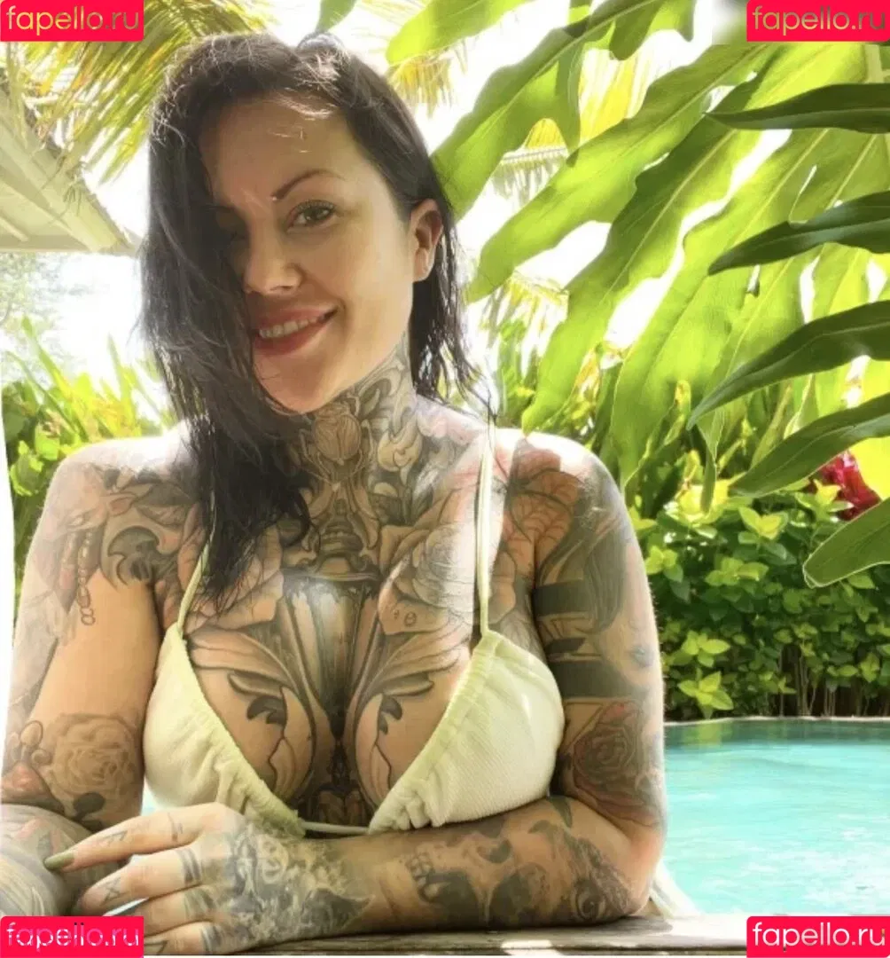Gina Ray Onlyfans Photo Gallery 