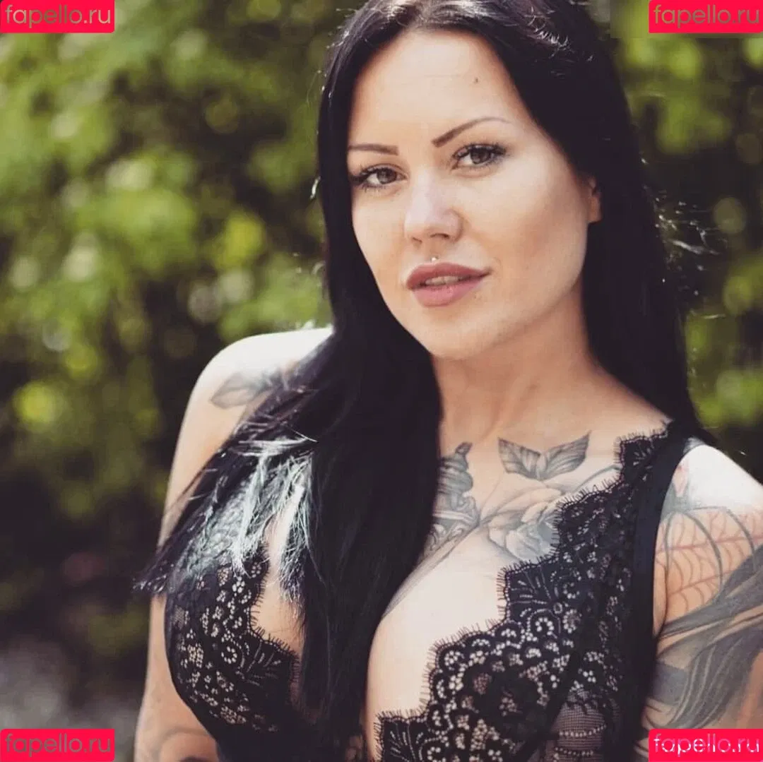 Gina Ray Onlyfans Photo Gallery 
