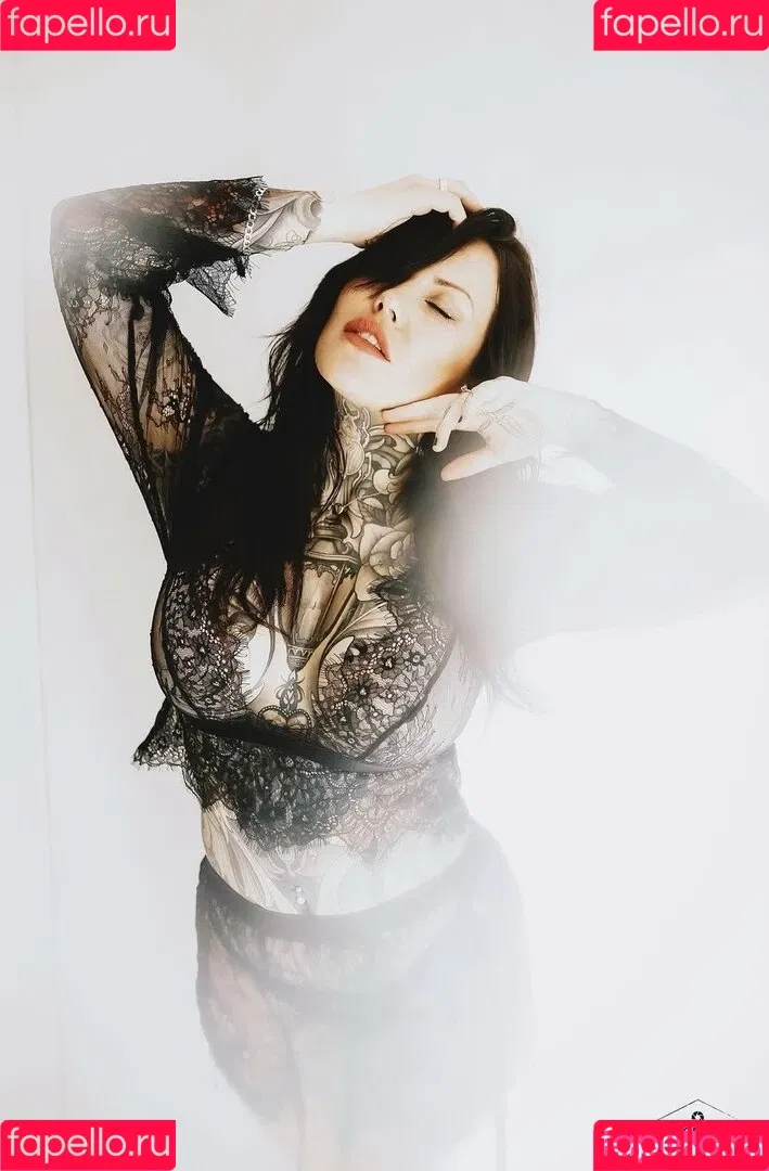 Gina Ray Onlyfans Photo Gallery 