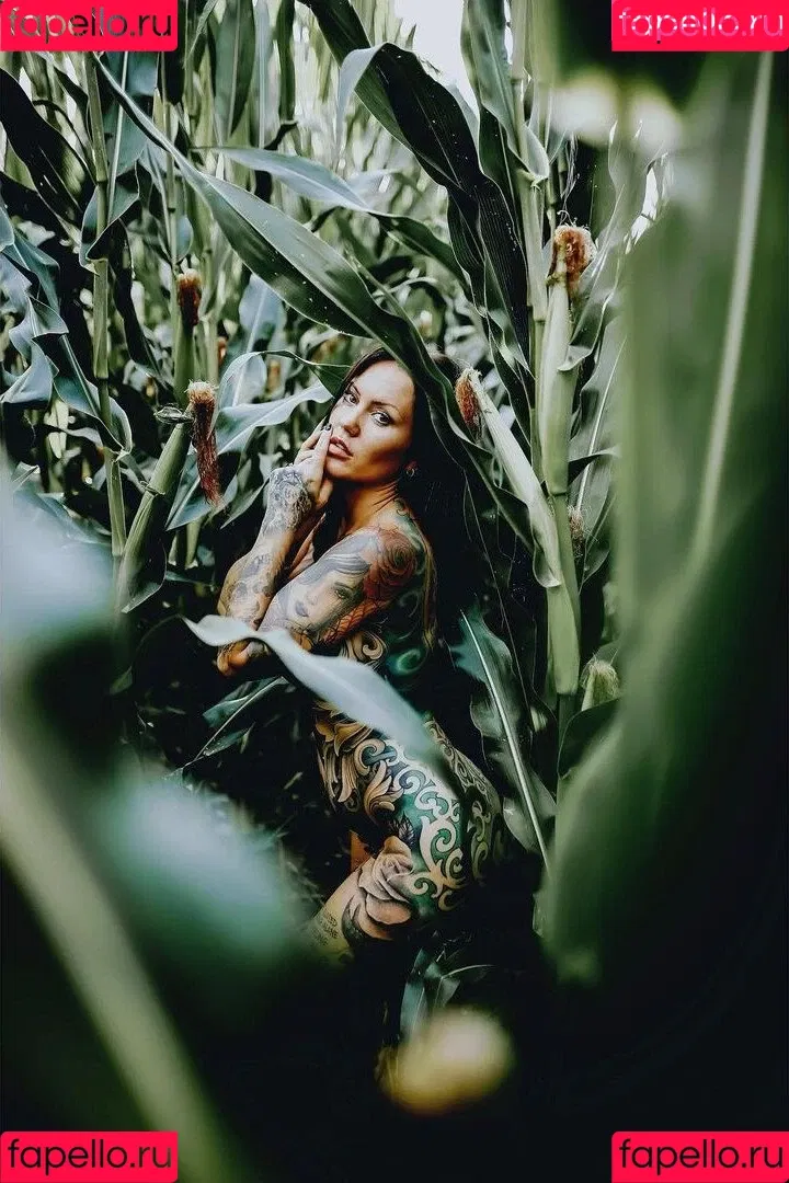Gina Ray Onlyfans Photo Gallery 