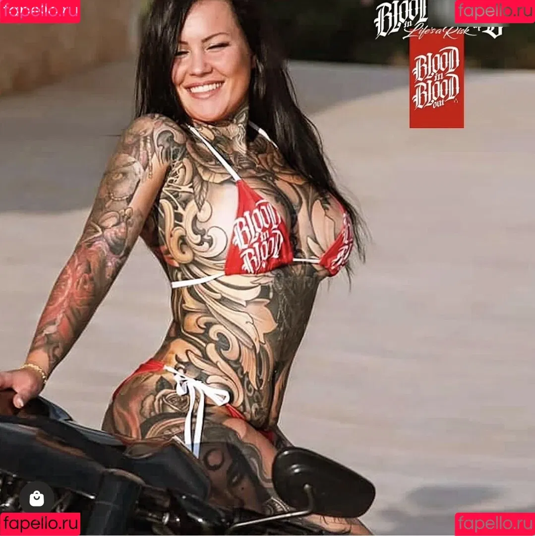 Gina Ray Onlyfans Photo Gallery 