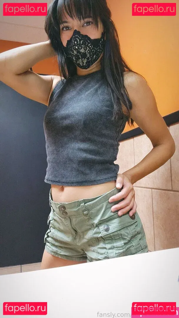 littlelillyfckslut Onlyfans Photo Gallery 