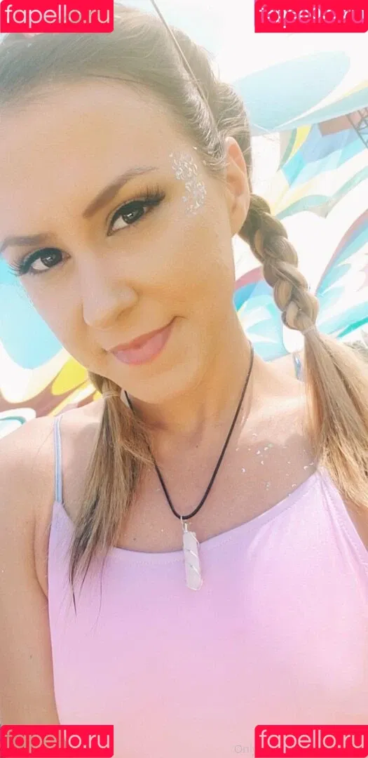 livvnthedream Onlyfans Photo Gallery 
