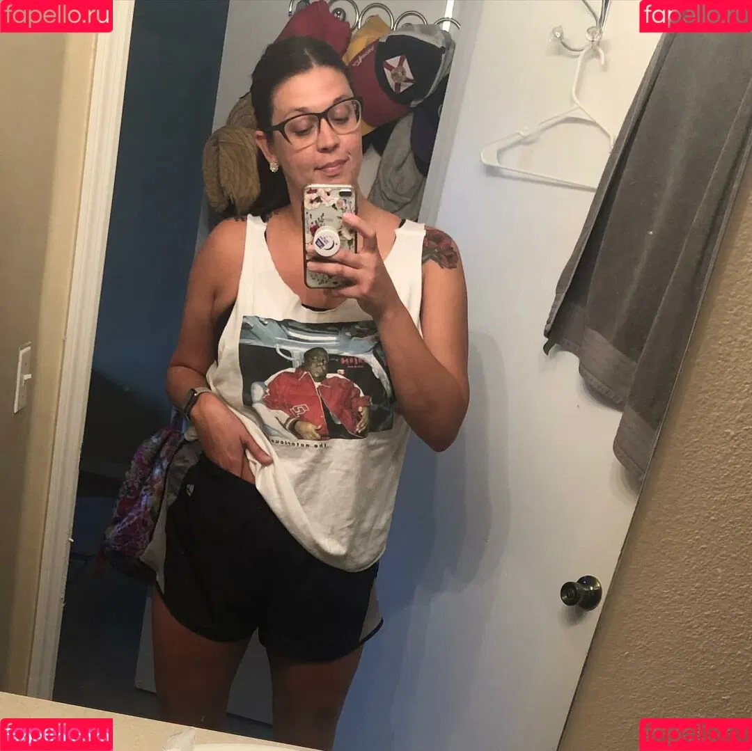 tallnerdywoman Onlyfans Photo Gallery 