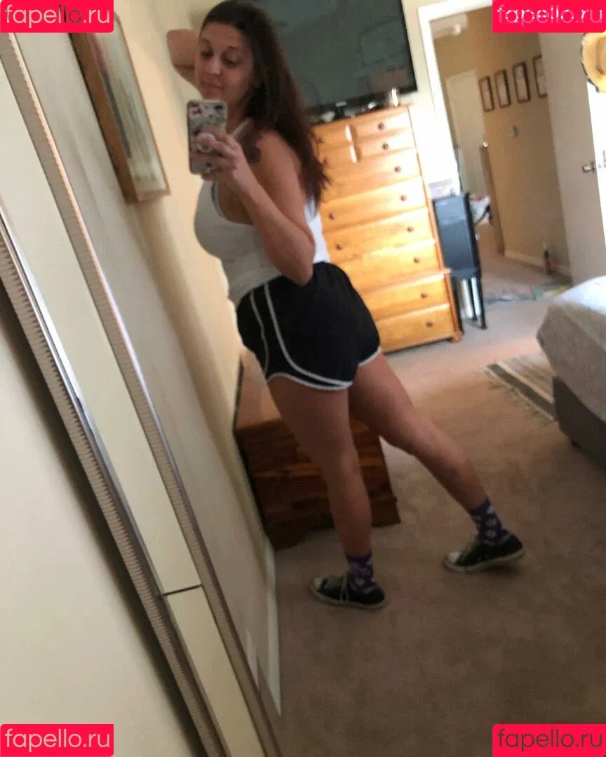 tallnerdywoman Onlyfans Photo Gallery 