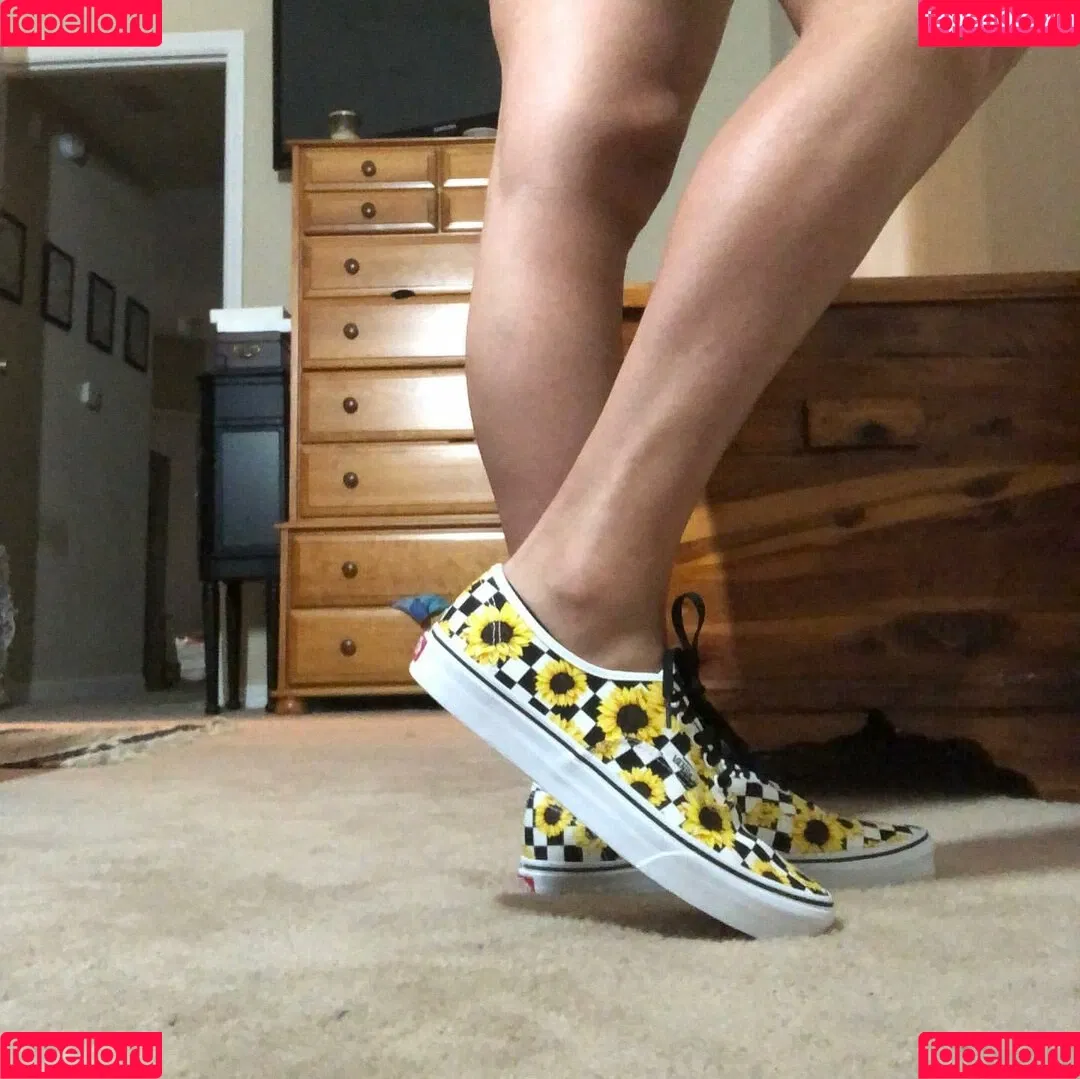 tallnerdywoman Onlyfans Photo Gallery 