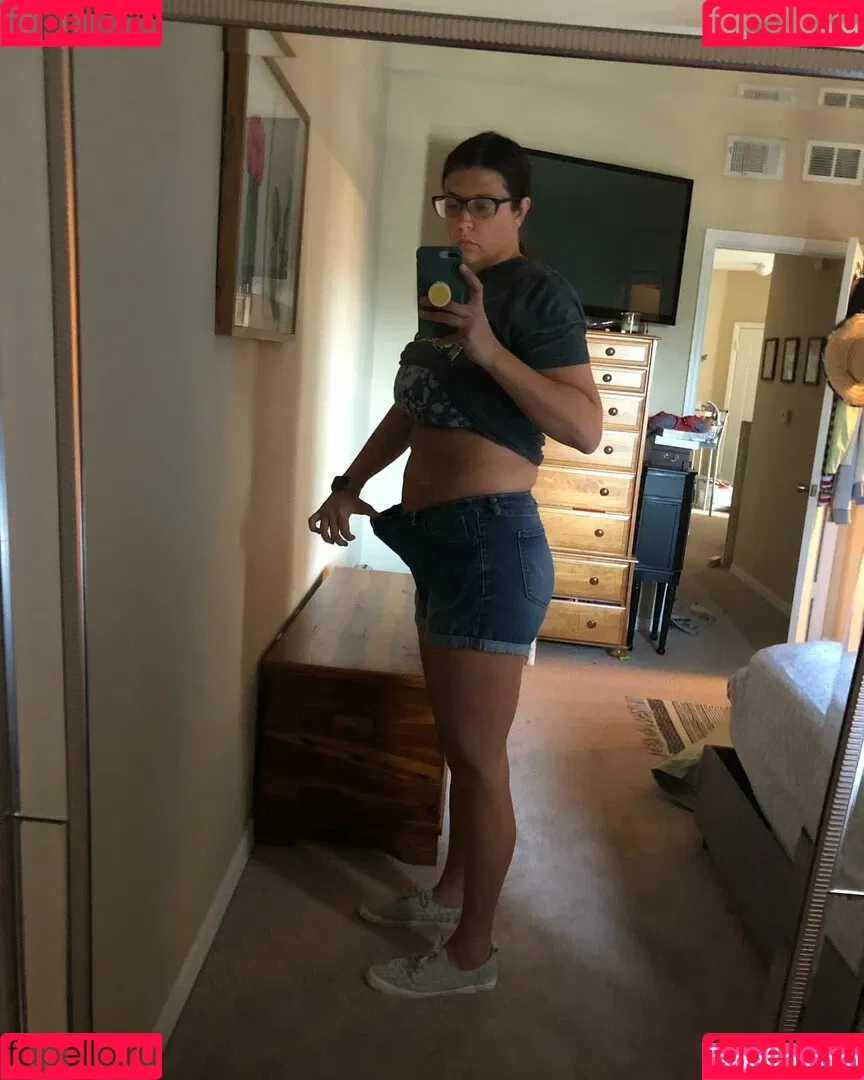 tallnerdywoman Onlyfans Photo Gallery 