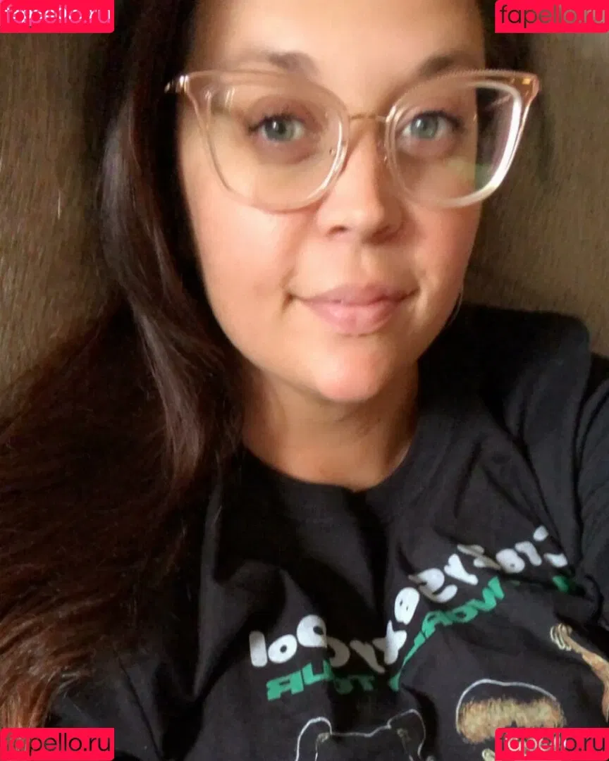 tallnerdywoman Onlyfans Photo Gallery 