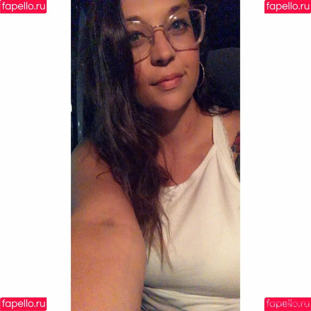 tallnerdywoman Onlyfans Photo Gallery 