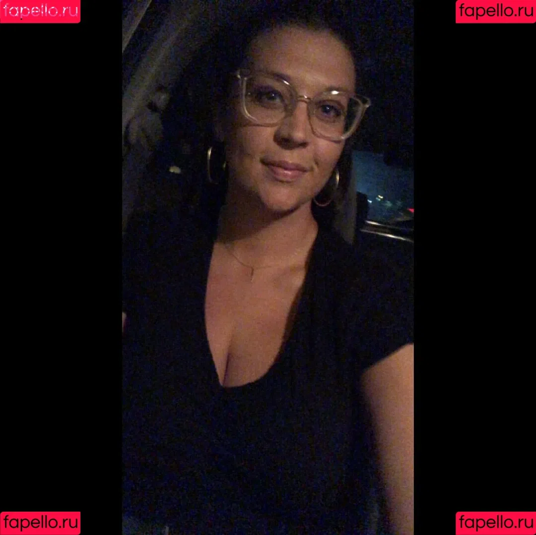 tallnerdywoman Onlyfans Photo Gallery 