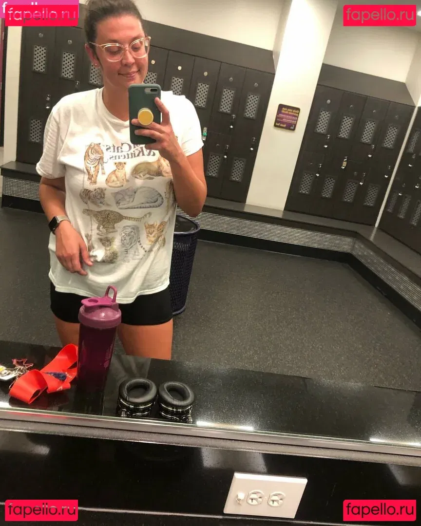 tallnerdywoman Onlyfans Photo Gallery 