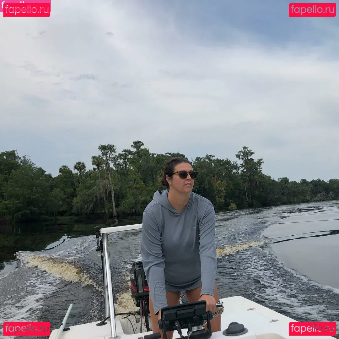 tallnerdywoman Onlyfans Photo Gallery 