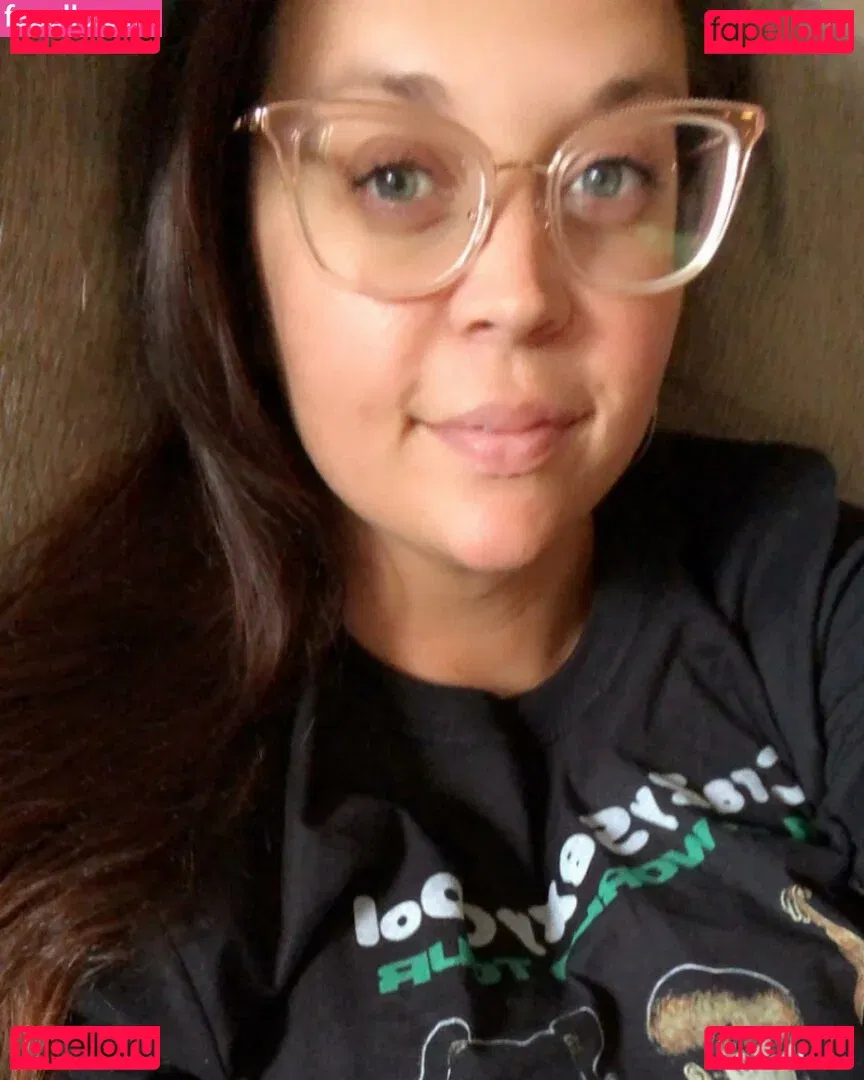 tallnerdywoman Onlyfans Photo Gallery 