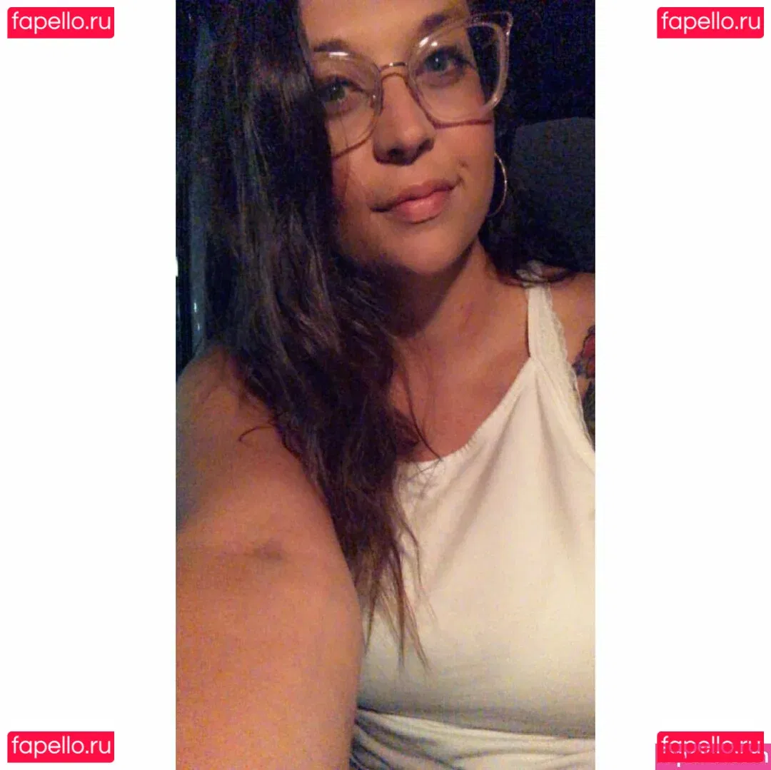 tallnerdywoman Onlyfans Photo Gallery 