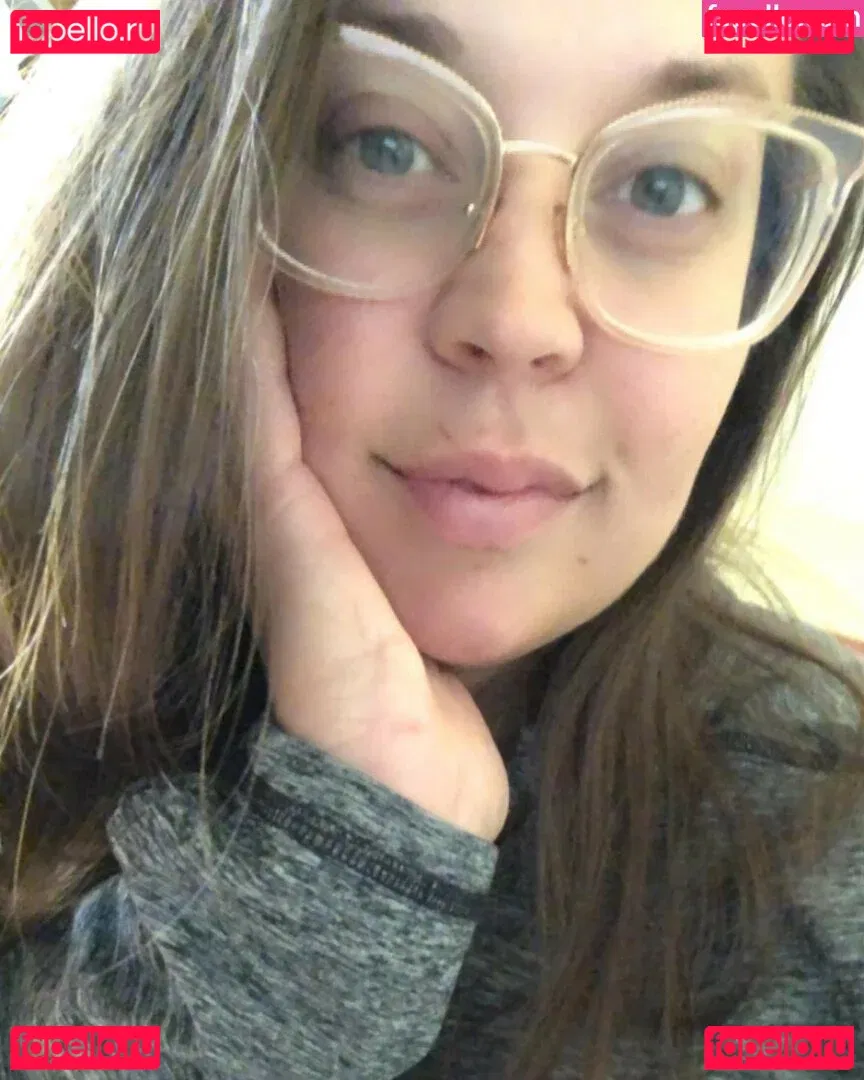 tallnerdywoman Onlyfans Photo Gallery 