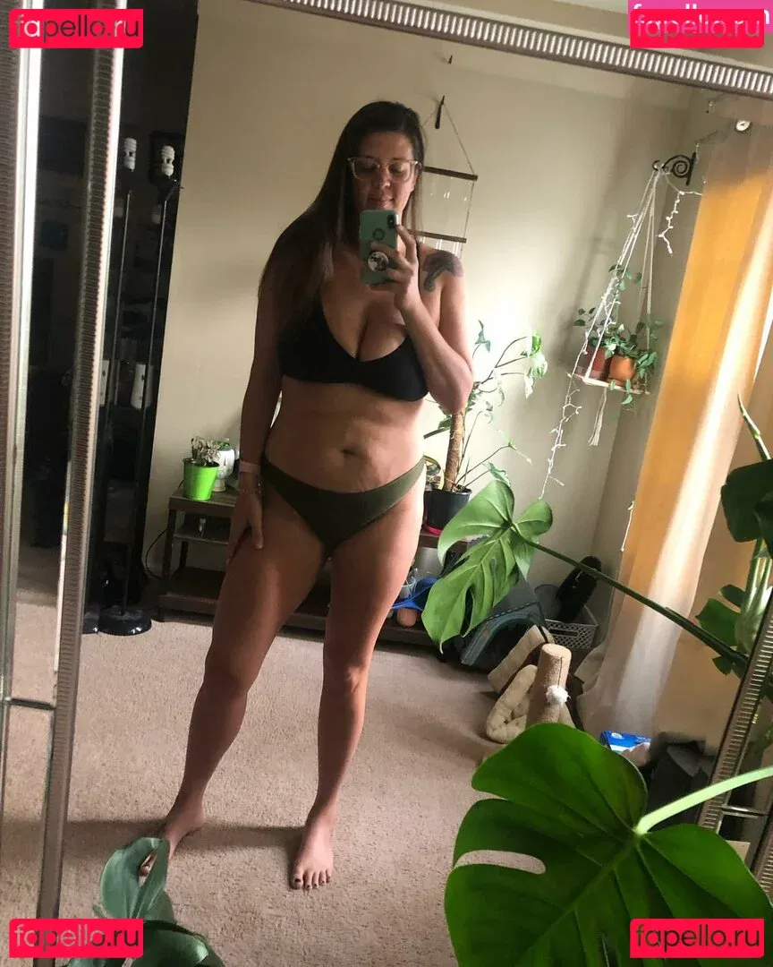 tallnerdywoman Onlyfans Photo Gallery 