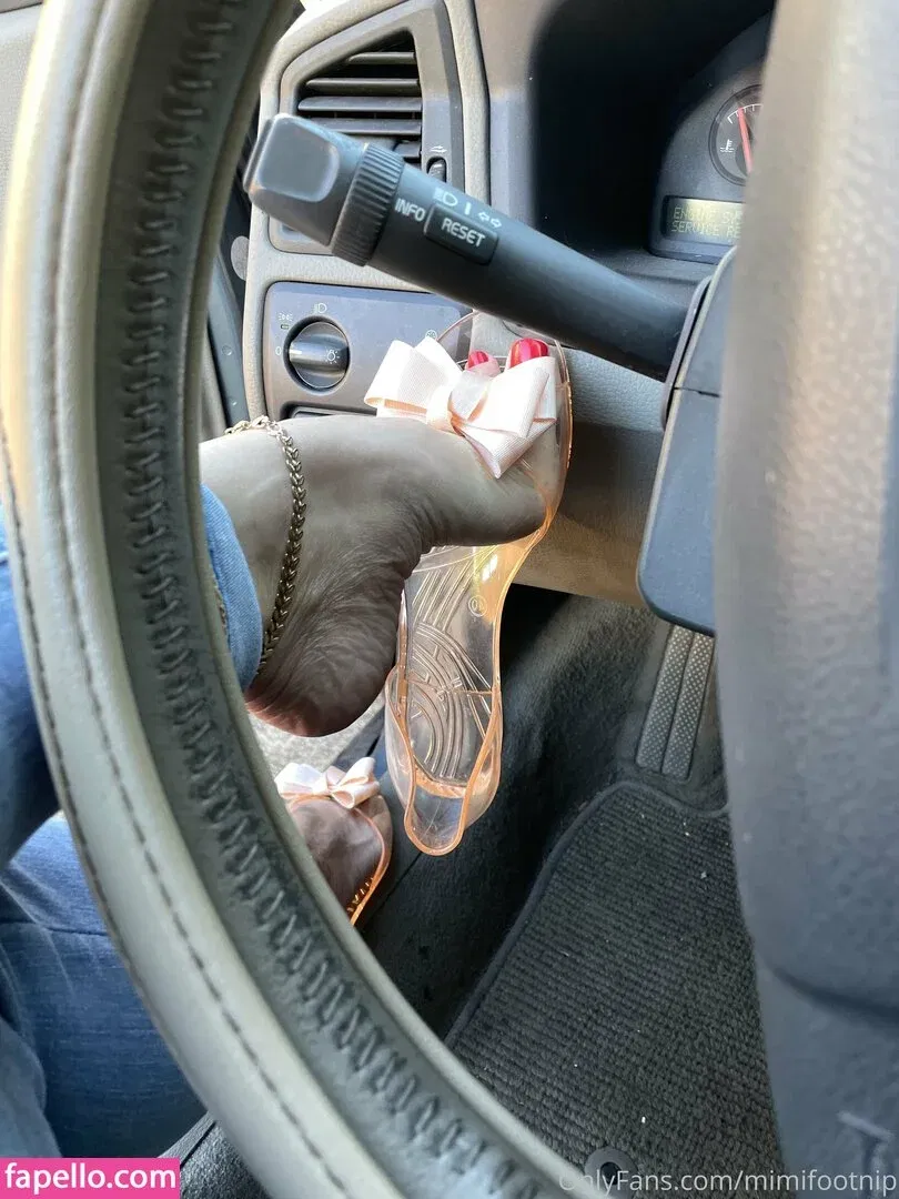 mimifootnip Onlyfans Photo Gallery 
