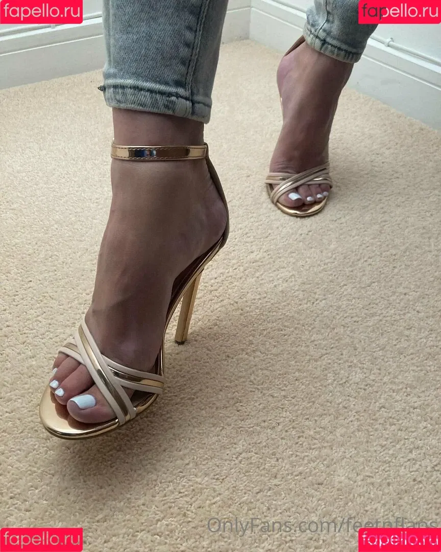 feetnflaps Onlyfans Photo Gallery 