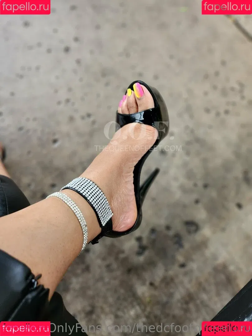 thedcfootqueen1.0 Onlyfans Photo Gallery 