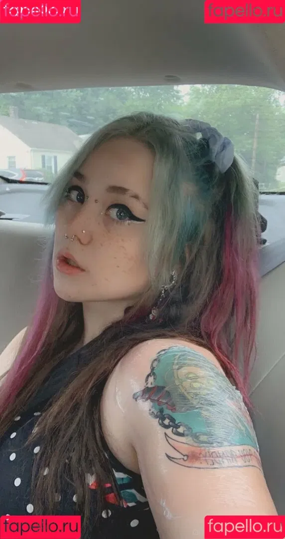 wuvspell Onlyfans Photo Gallery 