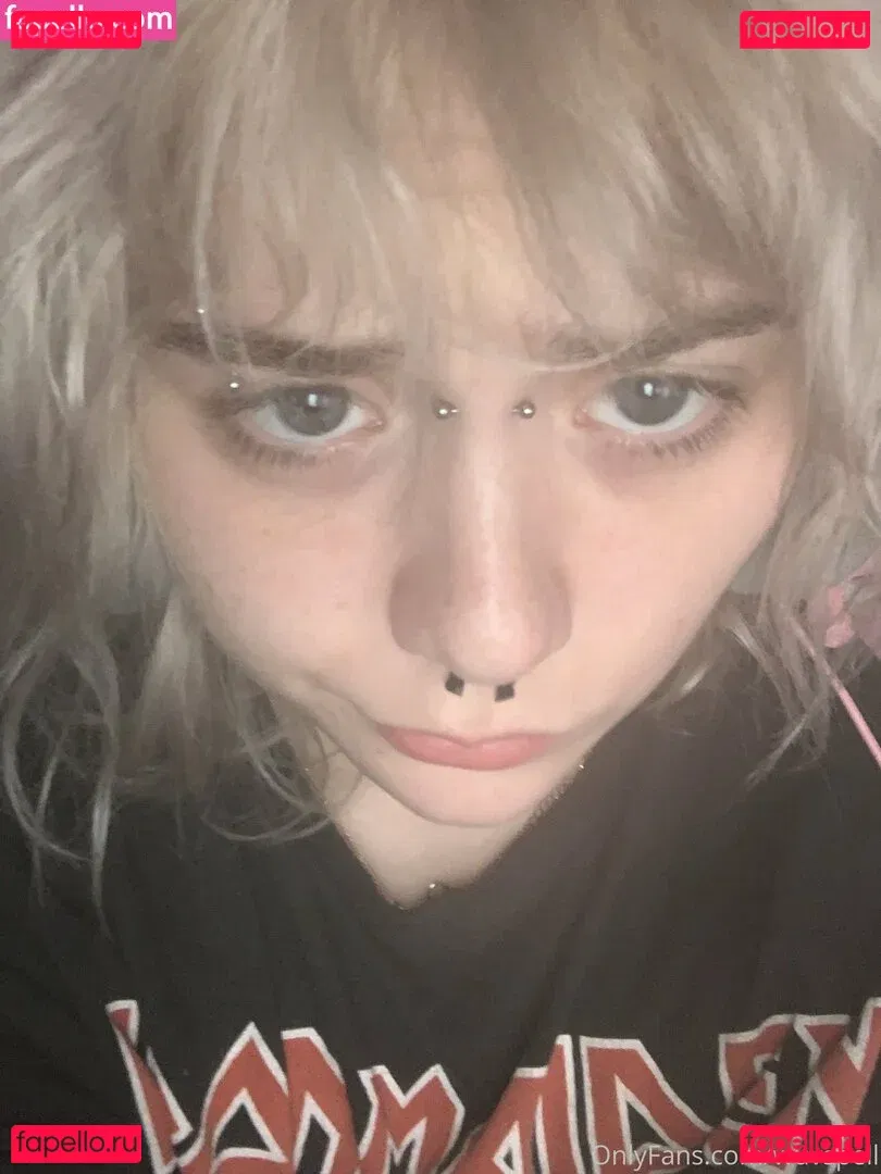 wuvspell Onlyfans Photo Gallery 