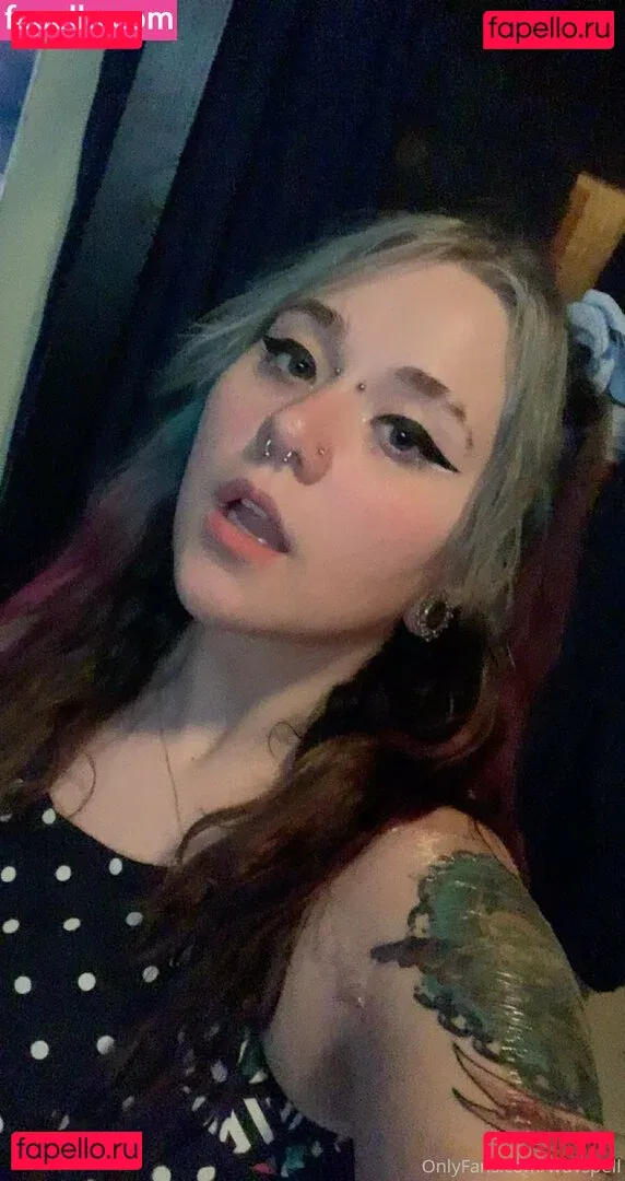 wuvspell Onlyfans Photo Gallery 