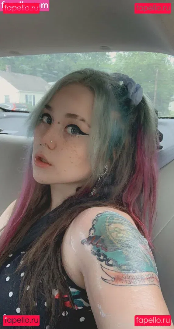 wuvspell Onlyfans Photo Gallery 