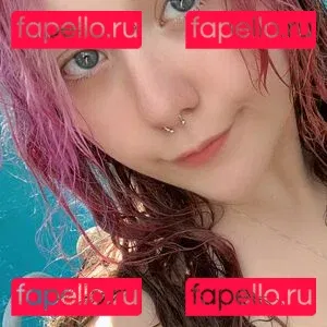 wuvspell Onlyfans Photo Gallery 