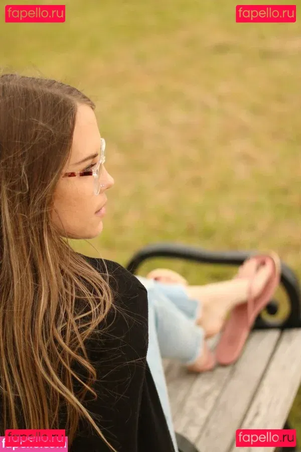 Solesnack Onlyfans Photo Gallery 