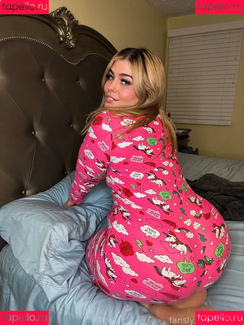 KittyK Onlyfans Photo Gallery 