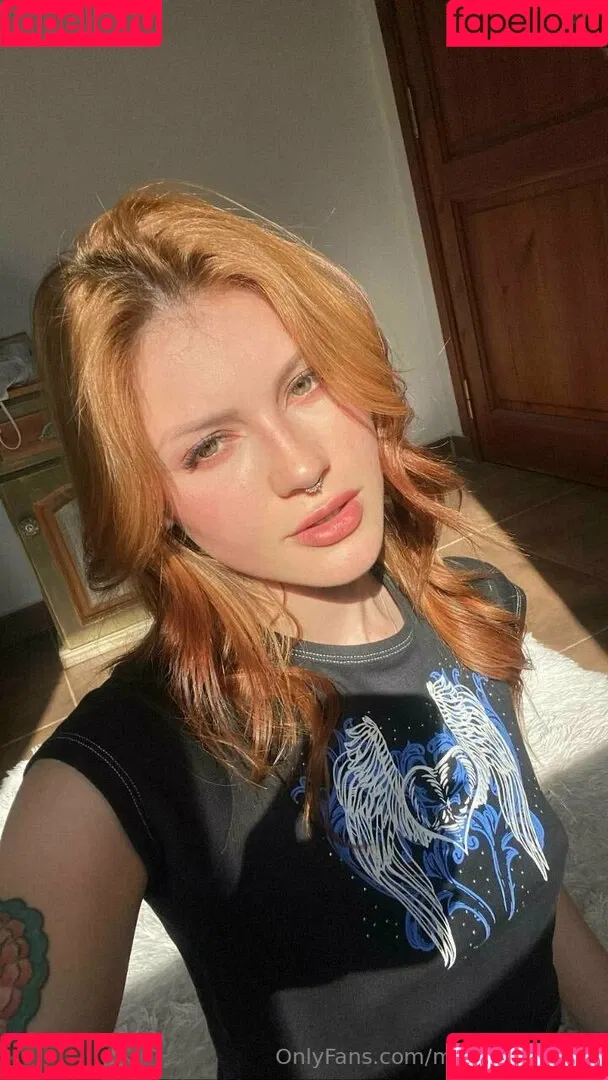 aliciaginger Onlyfans Photo Gallery 