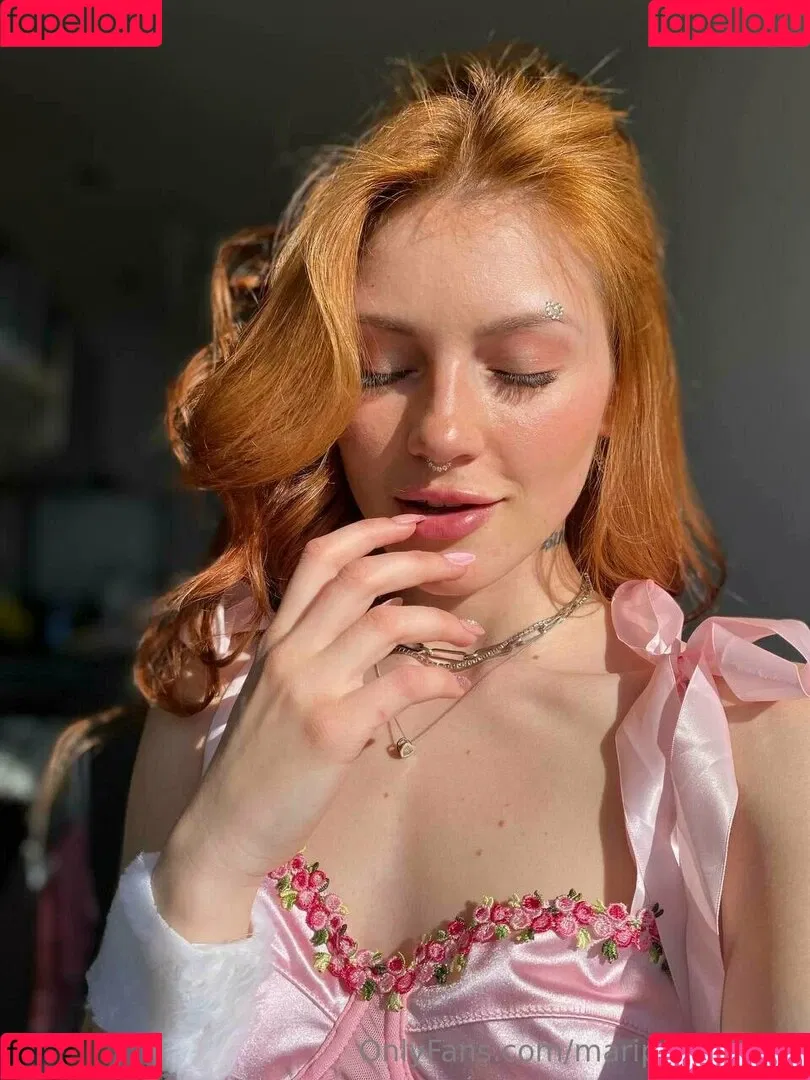 aliciaginger Onlyfans Photo Gallery 