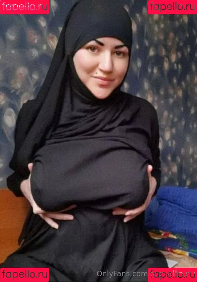 aliciaginger Onlyfans Photo Gallery 