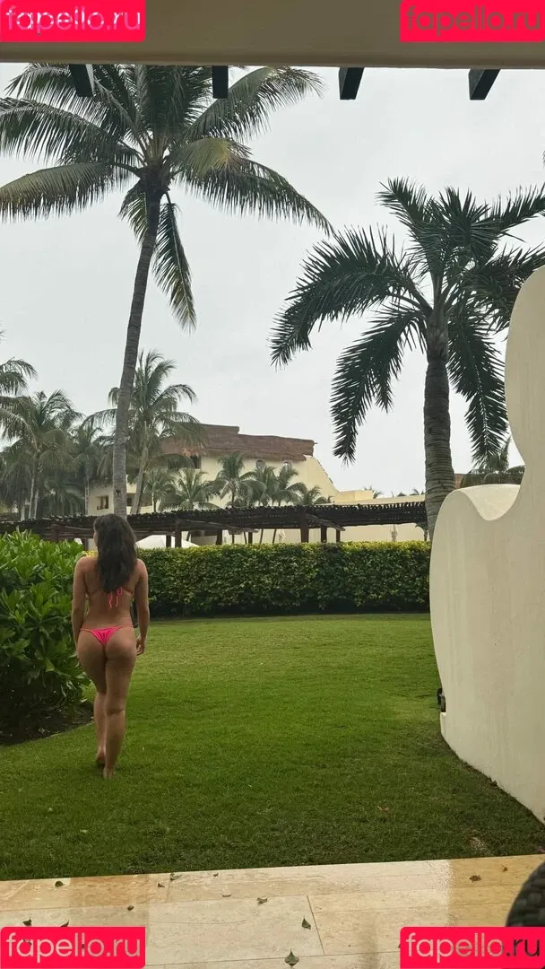 Sarabella Harris Onlyfans Photo Gallery 