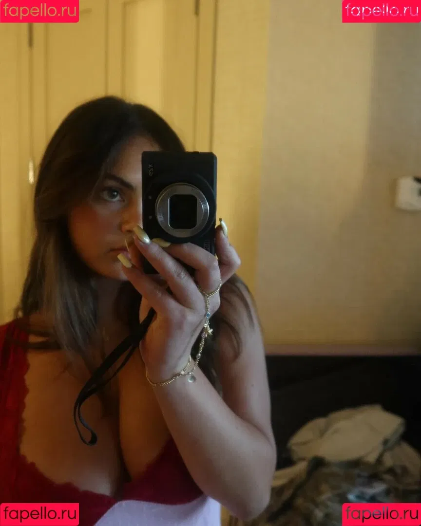 Sarabella Harris Onlyfans Photo Gallery 