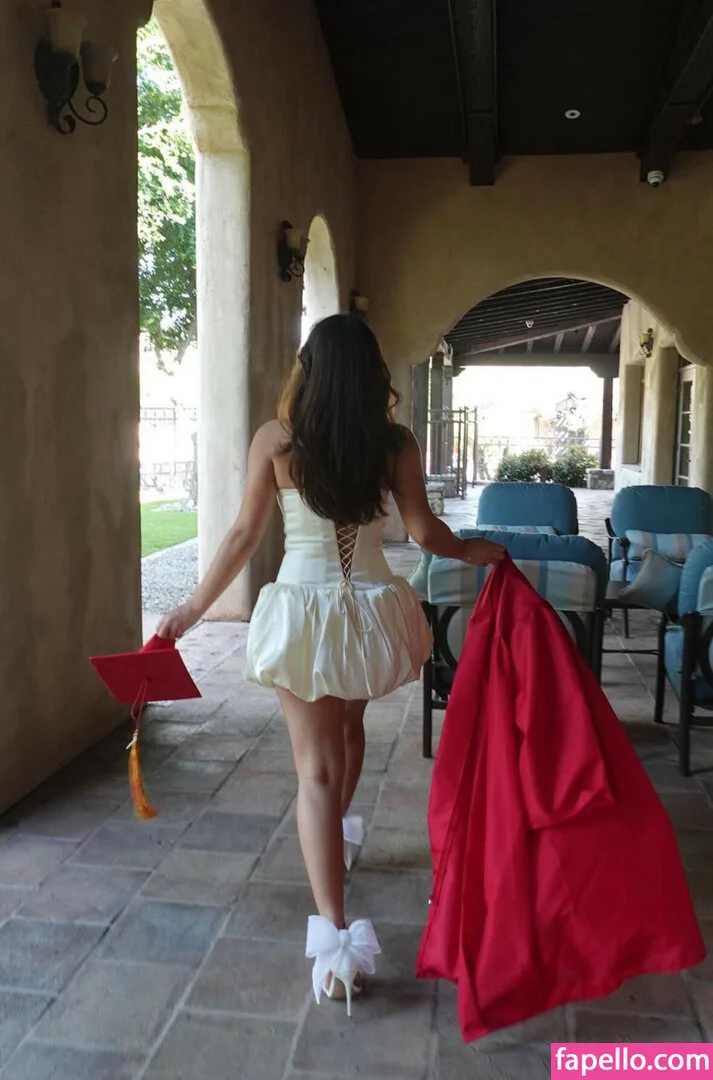 Sarabella Harris Onlyfans Photo Gallery 